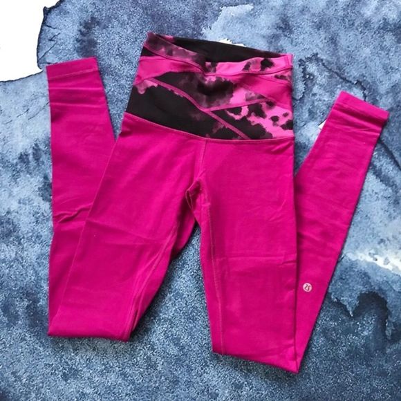 lululemon athletica Pants - Lululemon Wunder Under Crop High Rise Luon 4 Pink